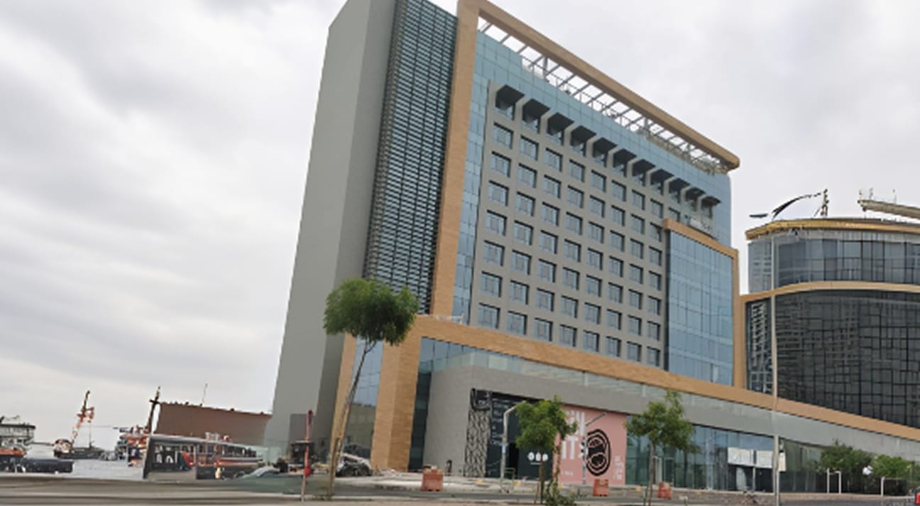 Completed commercial building delivered by an MEP contractor in Jeddah